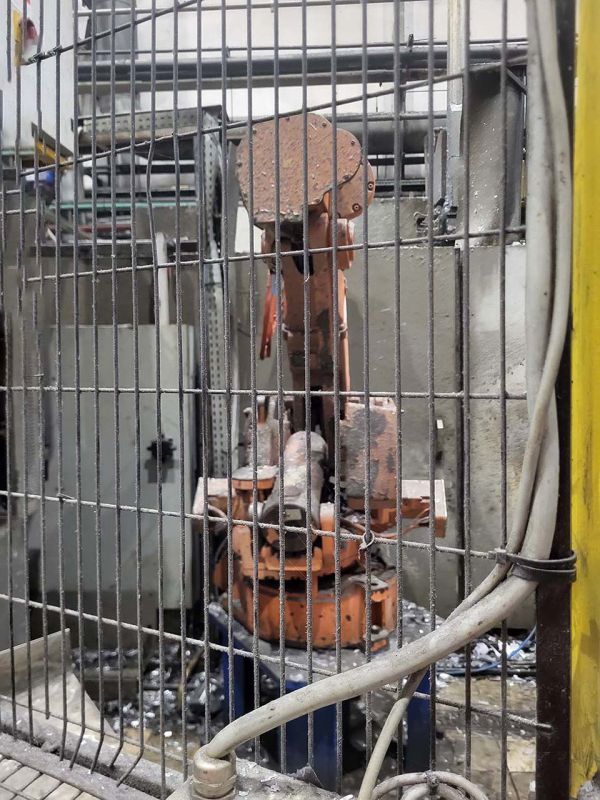 ABB IRB 4400 IRC5 foundry robot HR1833, used